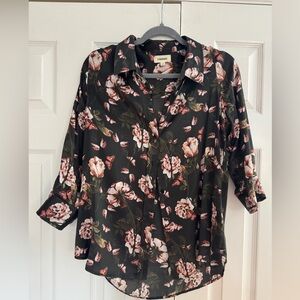 L’AGENCE Tyler Black Butterfly & Rose Silk Button Down Shirt – L